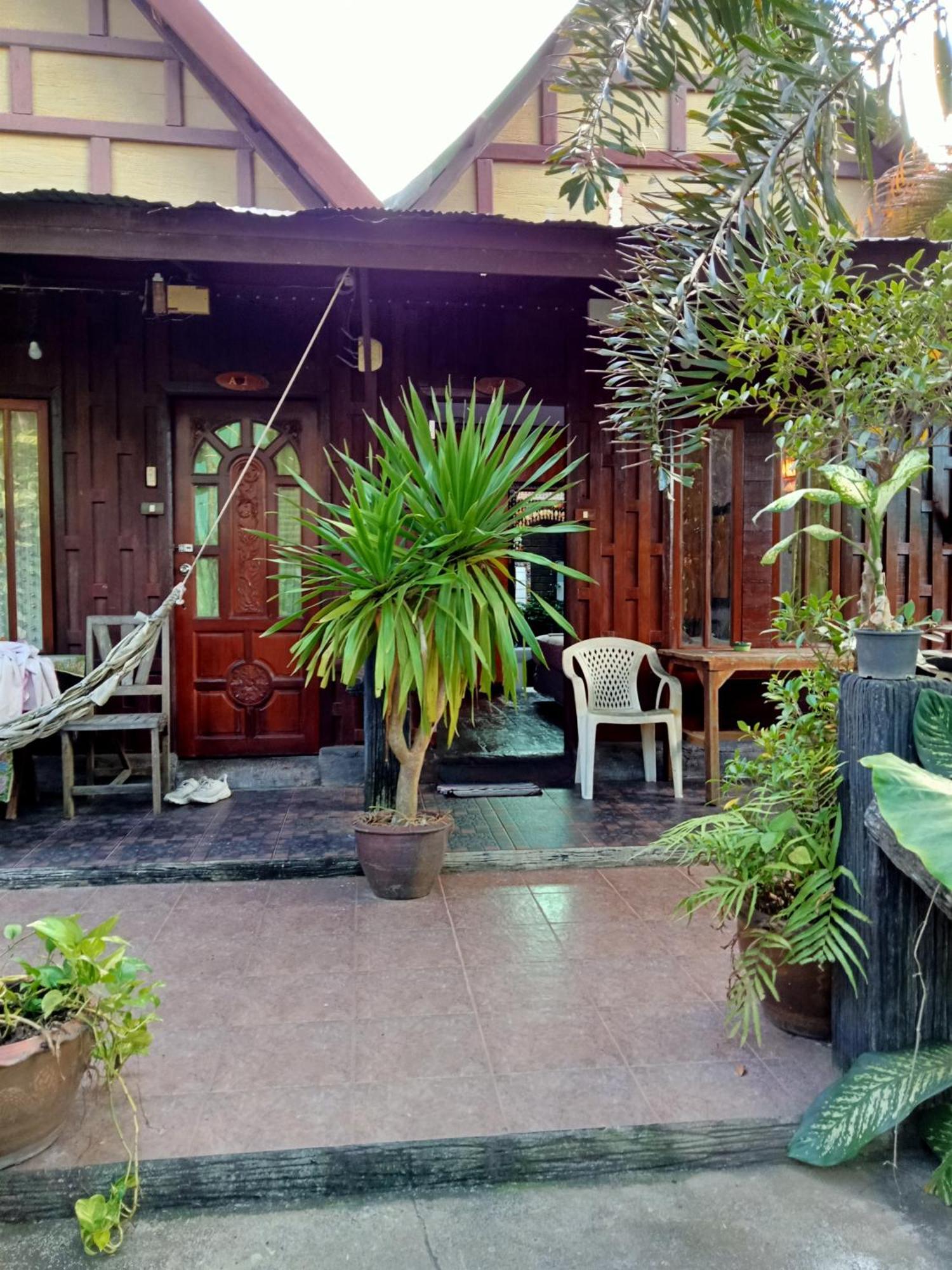 P P Garden Home Bungalow Phi Phi Don Room photo